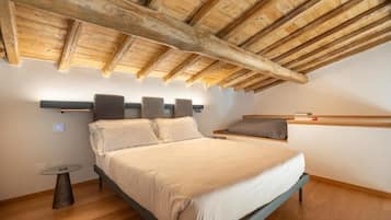 1 quarto