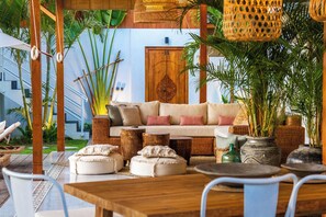 Deluxe Villa, 6 Bedrooms, Private Pool | Living area - Villa Loma by Alfred in Bali (Seminyak)