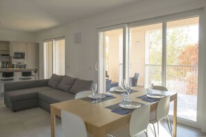 Apartament | Sala d'estar | Televisor de pantalla plana 