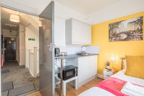 1 soverom, strykejern/-brett, wi-fi og sengetøy