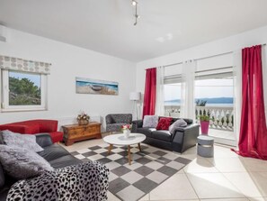 TV, table football - Villa Sunset view by Interhome (Senj)