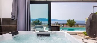 Villa Sunset view by Interhome