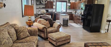 Smart TV, video games