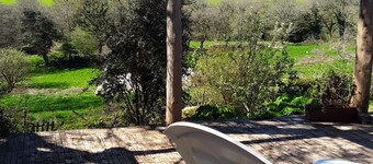 Propriéte Dans un Petit Village vue sur la Campagne Santier Randonnées et lac