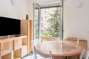 Living area - BnButler - Lario 13 (Milan)