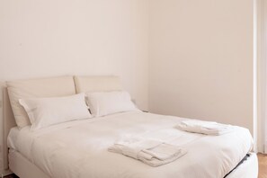 1 bedroom, free WiFi - BnButler - Lario 13 (Milan)
