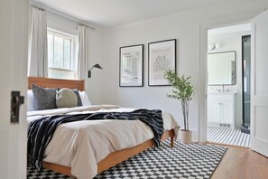 2 chambres, fer et planche à repasser, Wi-Fi, literie fournie