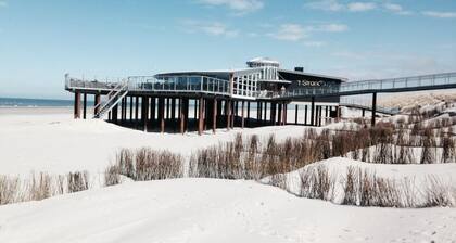 Waddenzicht 71 Ameland für bis zu 4 Personen, große Dachterrasse, Haustiere herzlich willkommen, strandnah