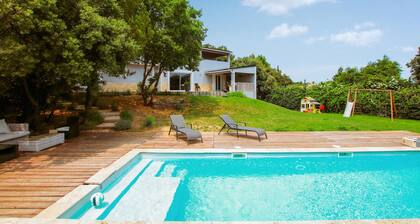 Belle maison Ă Suze-La-Rousse avec WiFi