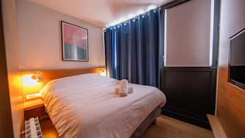 Chambre double type hôtel vue montagne | Wifi gratis y ropa de cama