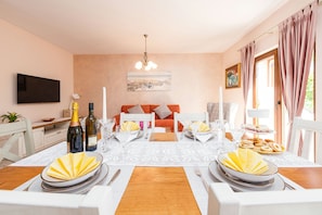 In-room dining