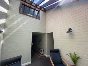 Interior - 6 bed, 4 bath, 3 level renovated Barn, 1400m to Bowral centre, 320m2, peaceful. (Bowral)