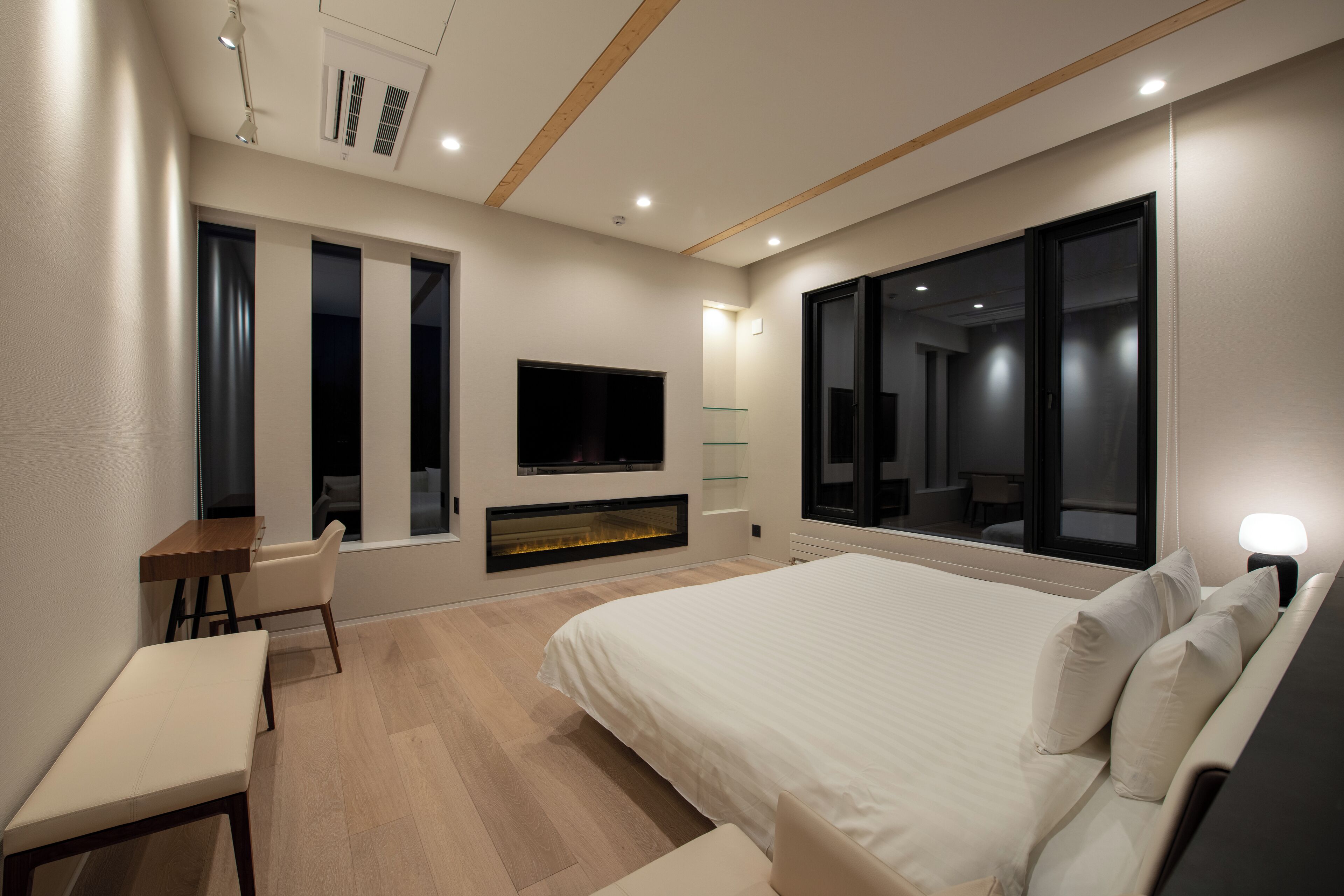 Yuki Sugi at Intuition 5 bedroom Chalet with Onsen | 5 bedrooms, in-room safe, desk, cots/infant beds