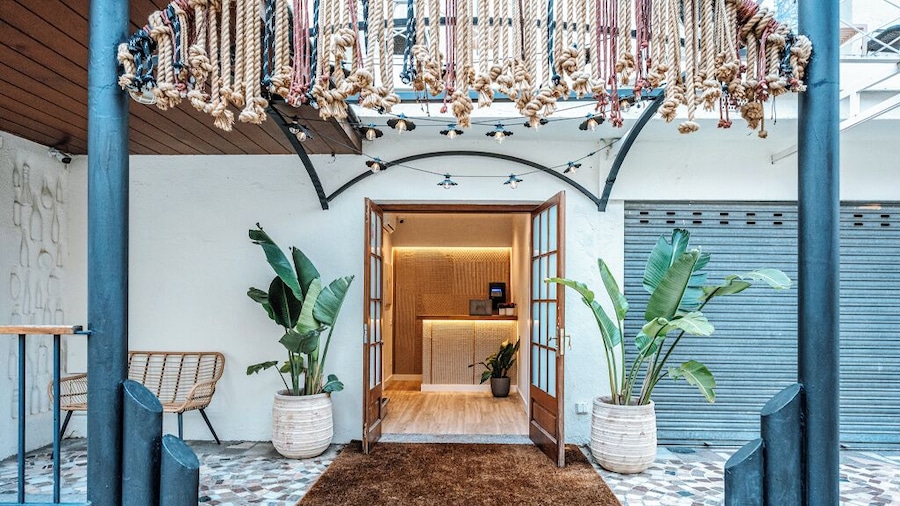 Sweet Lloret Suites
