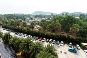 บริเวณภายนอก