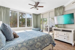 3 bedrooms, iron/ironing board, travel crib, free WiFi
