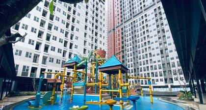 Transpark Juanda Bekasi by 21 Room