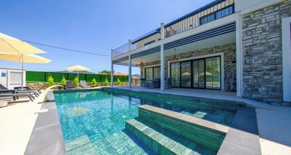 Misty Mountain Luxury Villa Fethiye, Uzumlu