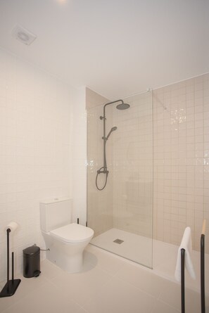 Apartment | Bathroom - NAX Apartment E by Liiiving (Porto)