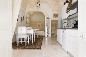 Apartment | 1 bedroom - Stairway With Jacuzzi by Wonderful Italy (Ostuni)