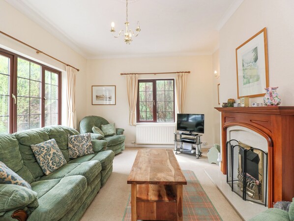 Cottage | Living area