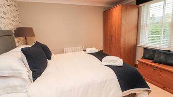 1 bedroom, individually decorated, individually furnished, free WiFi