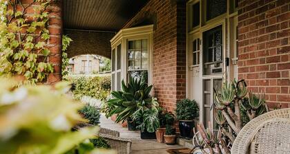 Green Gables King Suite