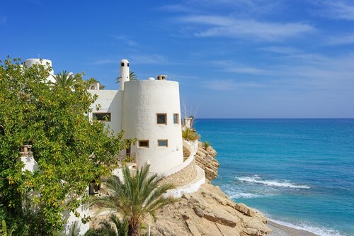 Villa Mistral Montiboli by Buccara