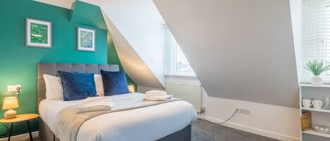 1 bedroom, iron/ironing board, free WiFi, bed sheets