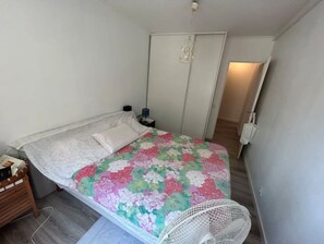 2 間睡房、熨斗/熨衫板、免費 Wi-Fi、床單