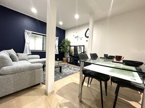 TV - 【大阪No.1ロケーション】JR大阪駅、人気の梅田エリアから徒歩圏内。大阪観光地、USJ、難波、京都へ好アクセス！ (大阪市北区中津)