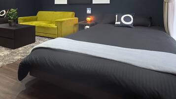 3 bedrooms, iron/ironing board, travel cot, free WiFi