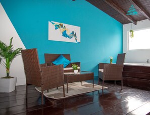 Premier Apartment | Living area | 42-inch LED TV with cable channels, TV
