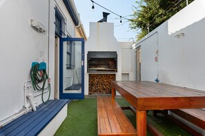 BBQ/picnic Area - Torbay 31 (Cape Town)