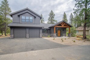 Exterior - Family Getaway with Access to The Cove (Sunriver)