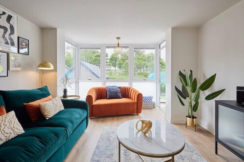 Host & Stay | Scarborough View Luxury Apartment