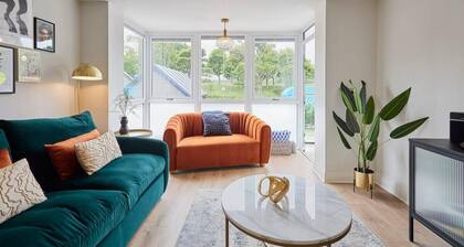 Host & Stay | Scarborough View Luxury Apartment