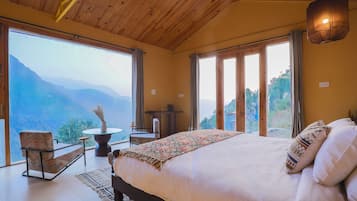 Insonorización, wifi gratis y ropa de cama