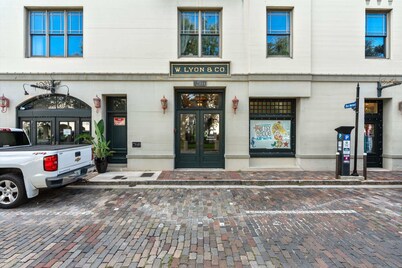 Rooftop Bay Views | Near Historical Attractions