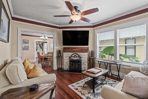 تلفزيون ذكي