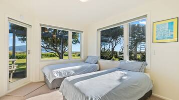 4 Schlafzimmer, BĂŒgeleisen/BĂŒgelbrett, WLAN, BettwĂ€sche