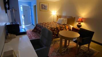 Desk, free WiFi, bed sheets