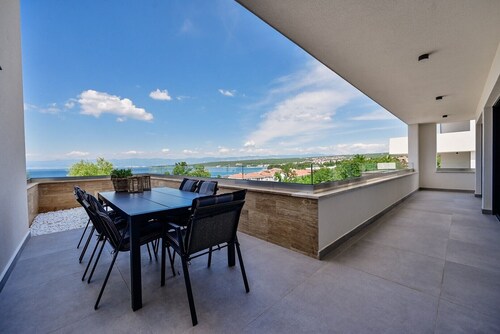 Olive garden apartment with private pool