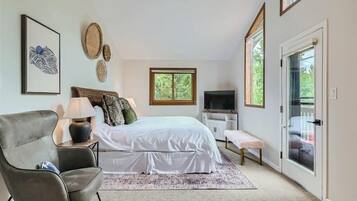 Townhome, 4 Bedrooms | 4 bedrooms, free WiFi