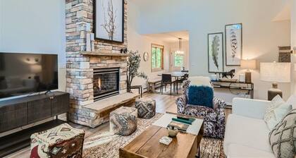 Hawn Drive 62 4 Bedroom Townhouse by RedAwning