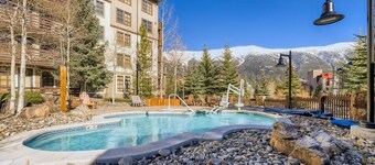 Passage Point 623a Condo by Redawning