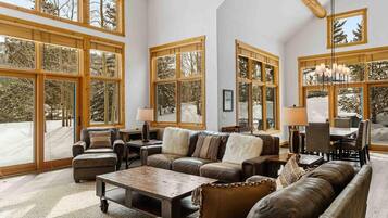 House, 4 Bedrooms | Interior