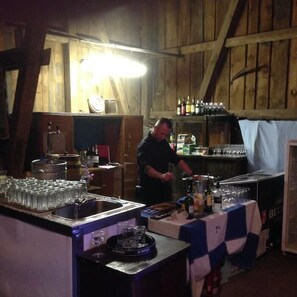 Bar (på overnatningsstedet)