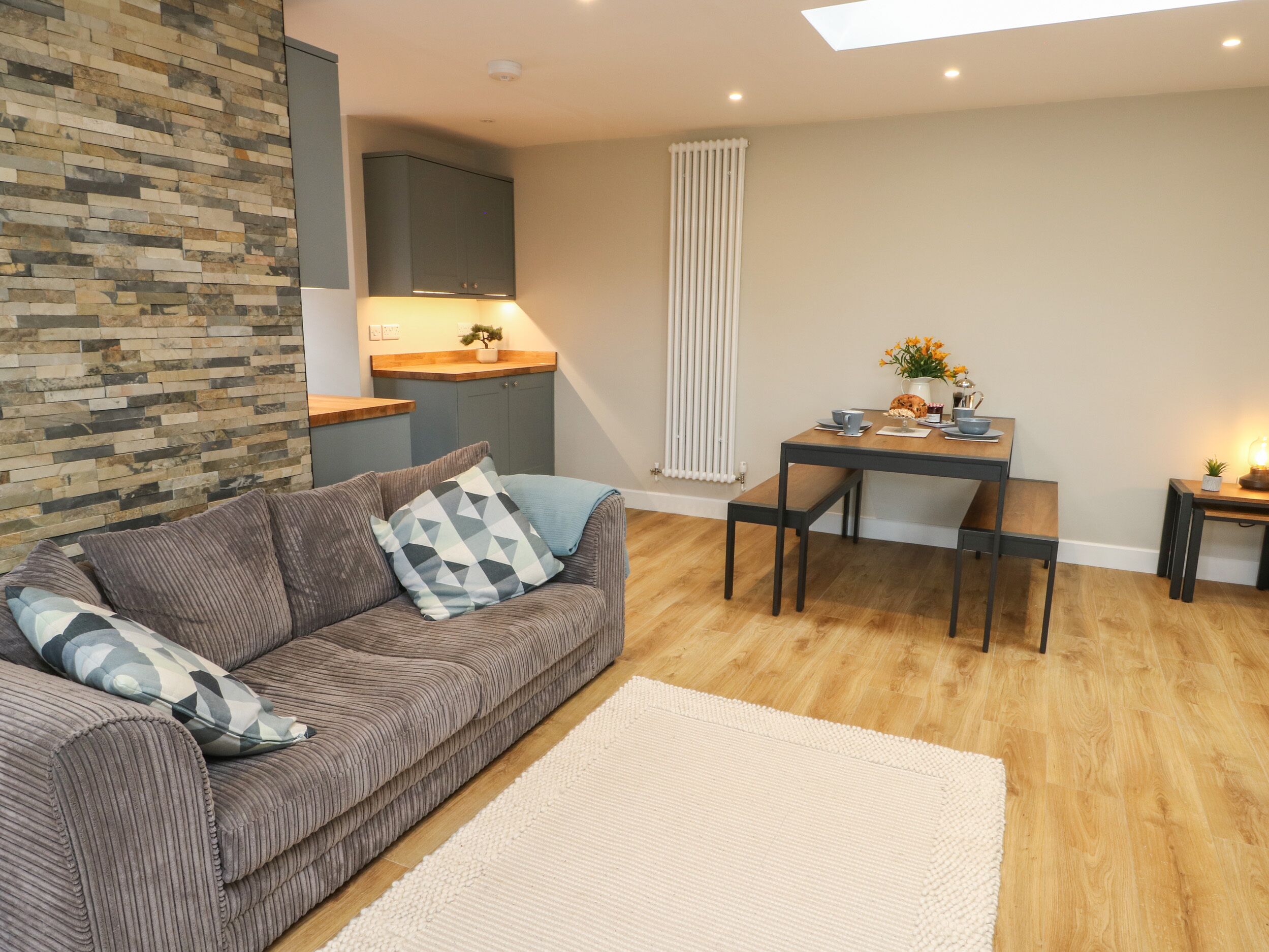 Bay Tree Cottage, Pet Friendly, With Open Fire In Llanrug - 란베리스