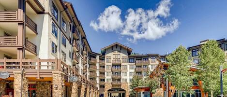 Condo, 3 Bedrooms | Exterior